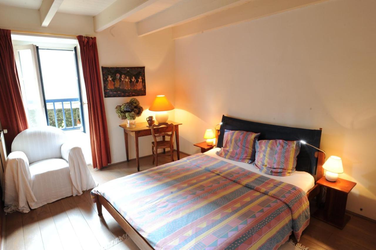 La Goelette Apartment Saint-Suliac Room photo